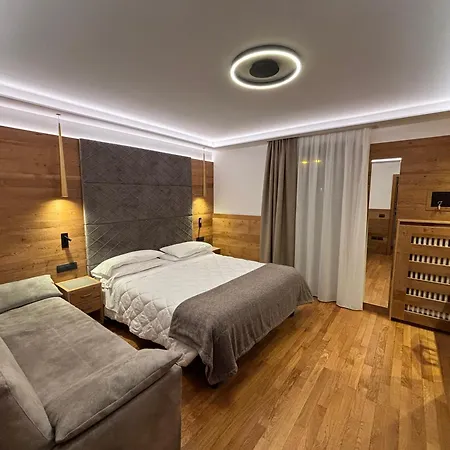 Hotel Alexander Alpine Wellness Dolomites Molveno