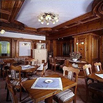 Hotel Alexander Alpine Wellness Dolomites