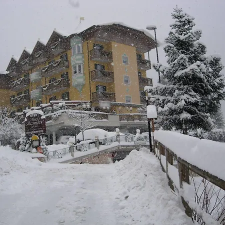 Alexander Alpine Wellness Dolomites 3*